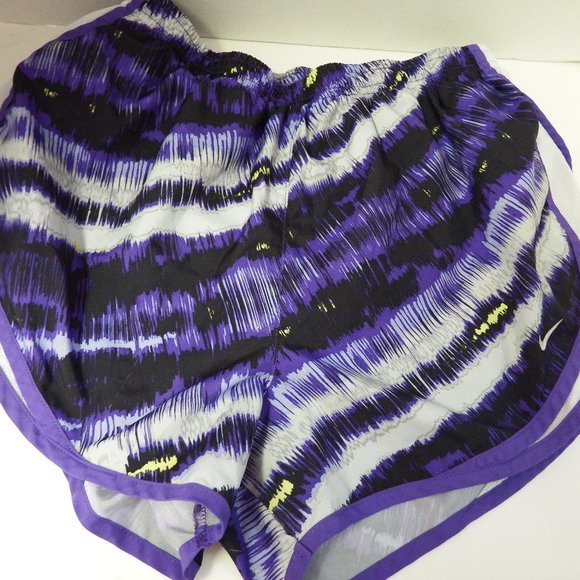 Nike Pants - Nike athletic shorts, Dri Fit, Size L